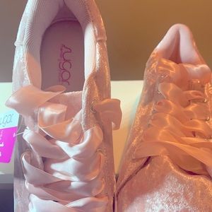 Sugar, women sneakers, and size 11